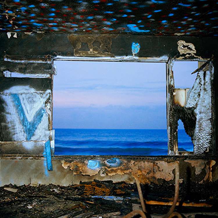 Deerhunter-Fading-Frontier.jpg