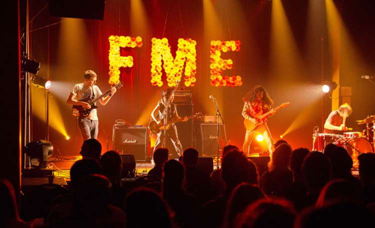 deerhoof.jpg