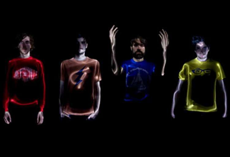 Clock Opéra se fait remixer et sort un nouvel EP!