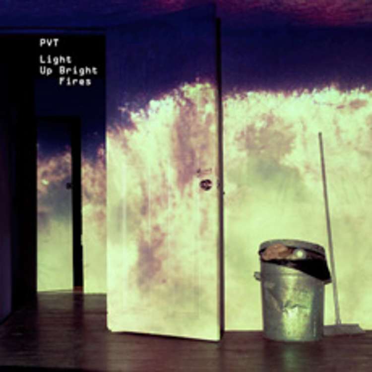 PVT sort un Ep de remixes de son morceau "light up bright fires"