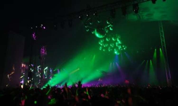 rusko_dour_11.jpg