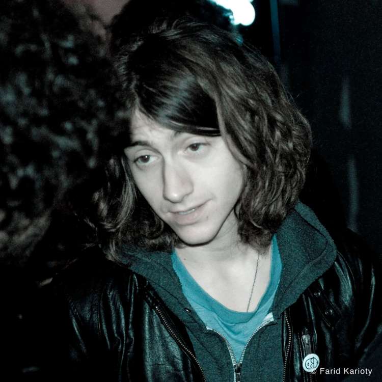 20091105_aftershow_the_eagles_of_death_metal_alex_turner_be_there-1.jpg